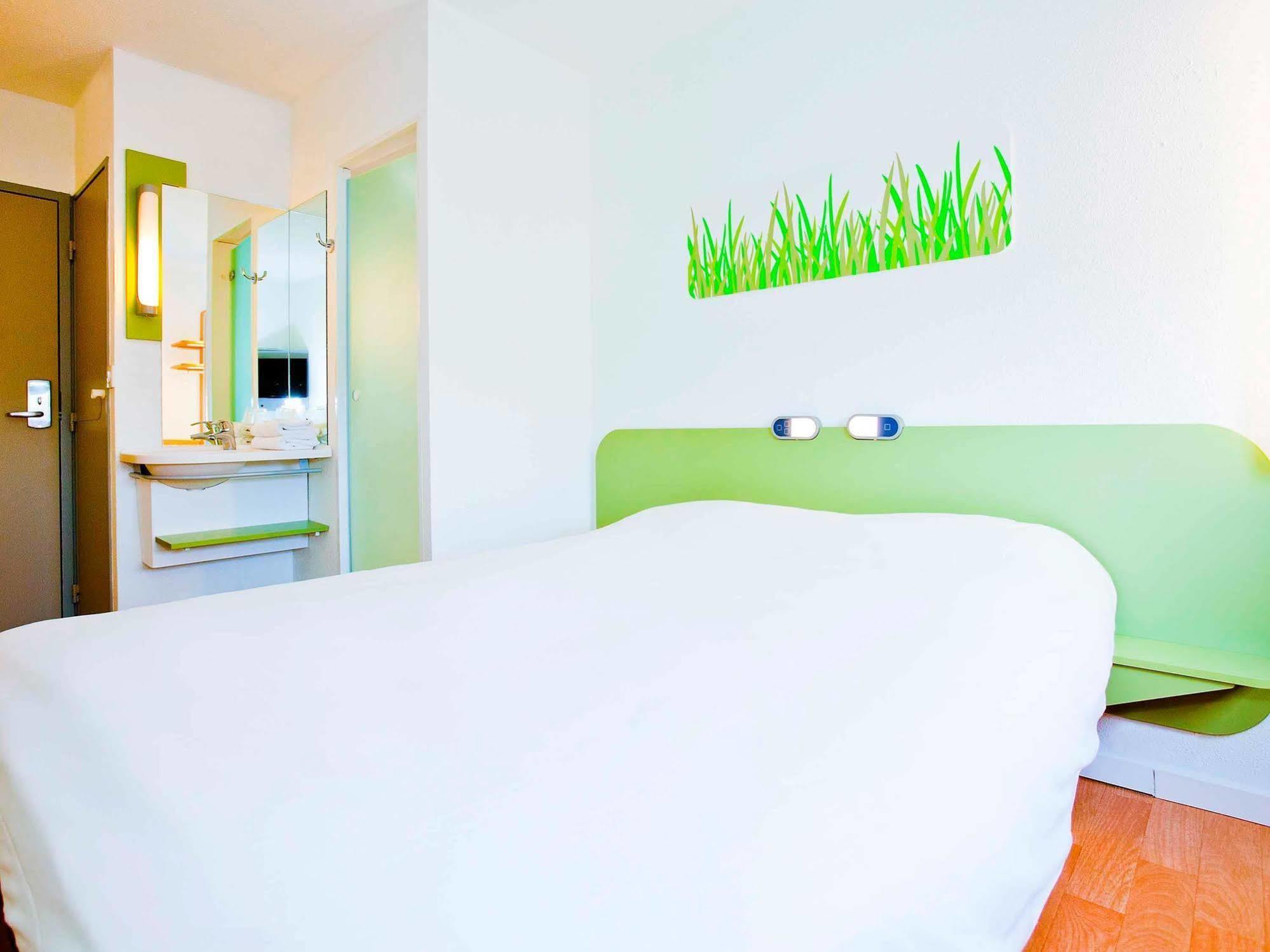Ibis Budget Metz Technopole Exteriér fotografie